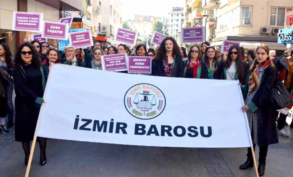 İzmir Barosu'ndan Türkiye'de bir ilk: Kadın çalışanlara regl izni
