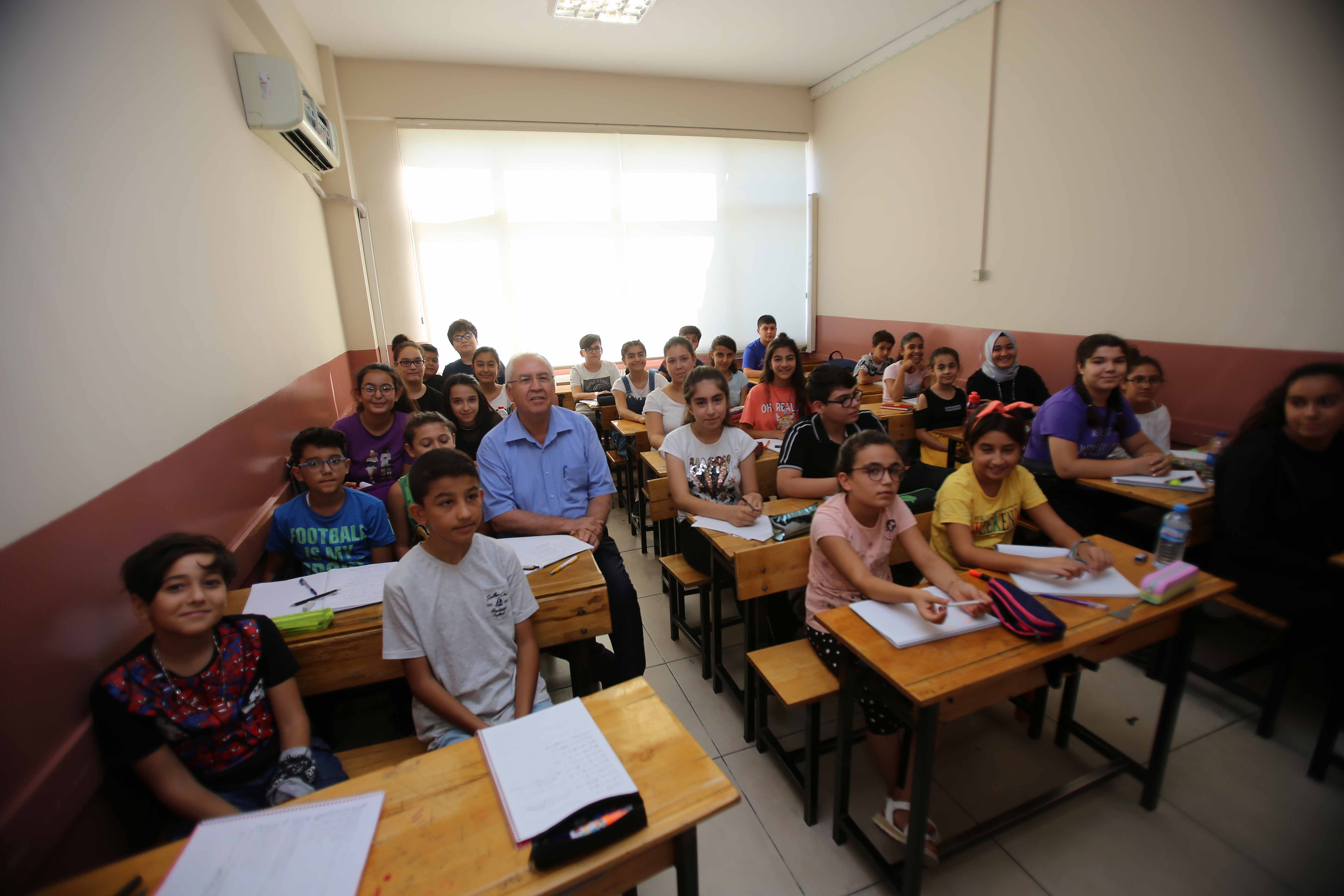 KARBEMli öğrenciler başarılarıyla dikkat çekiyor