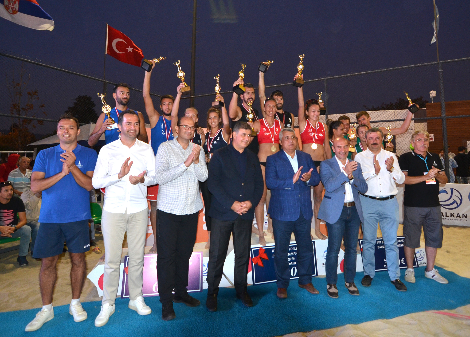 Plaj Voleybol Şampiyonasına Türk damgası