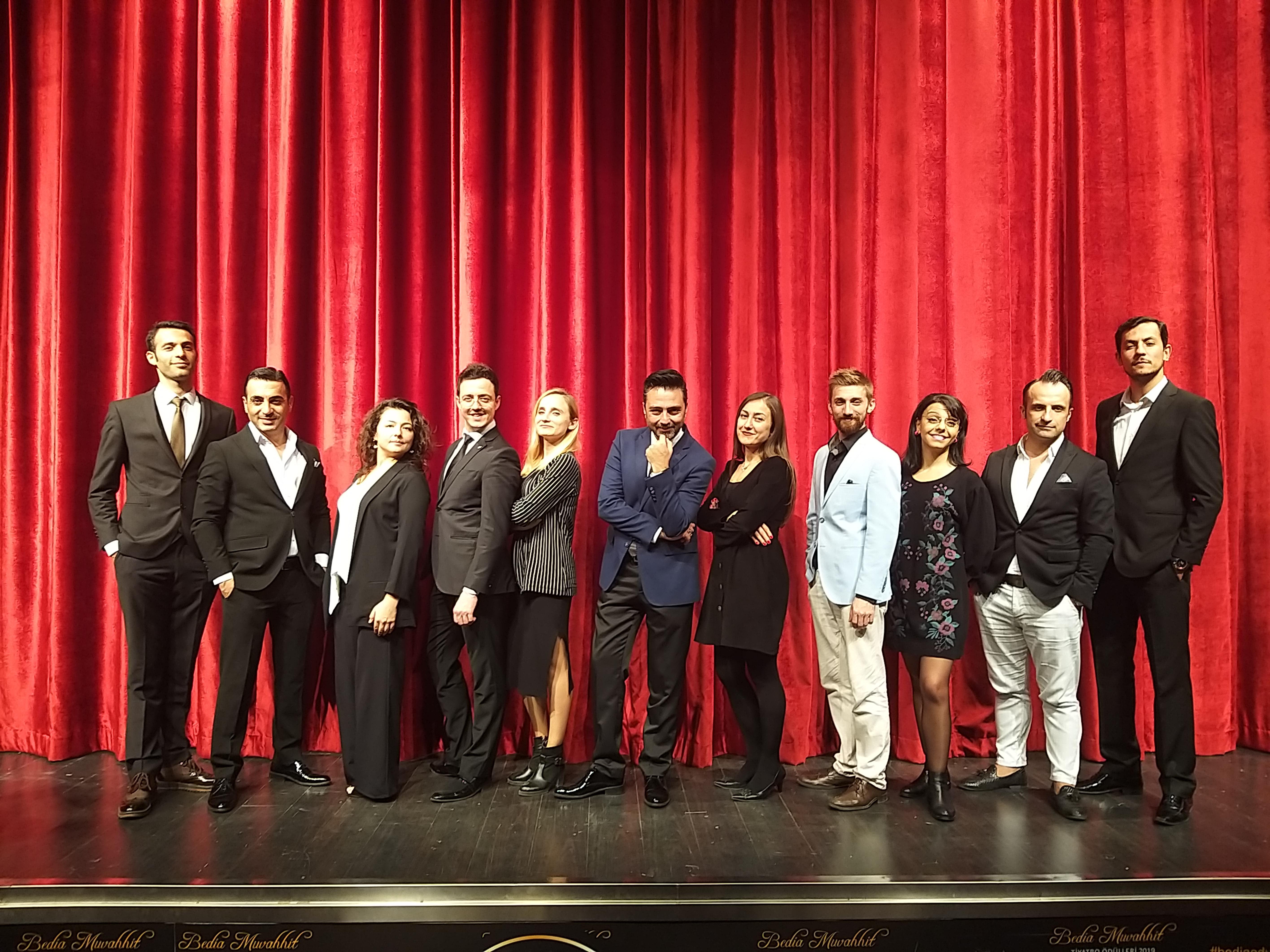 SAHNE TOZU TİYATROSU 15 YAŞINDA!