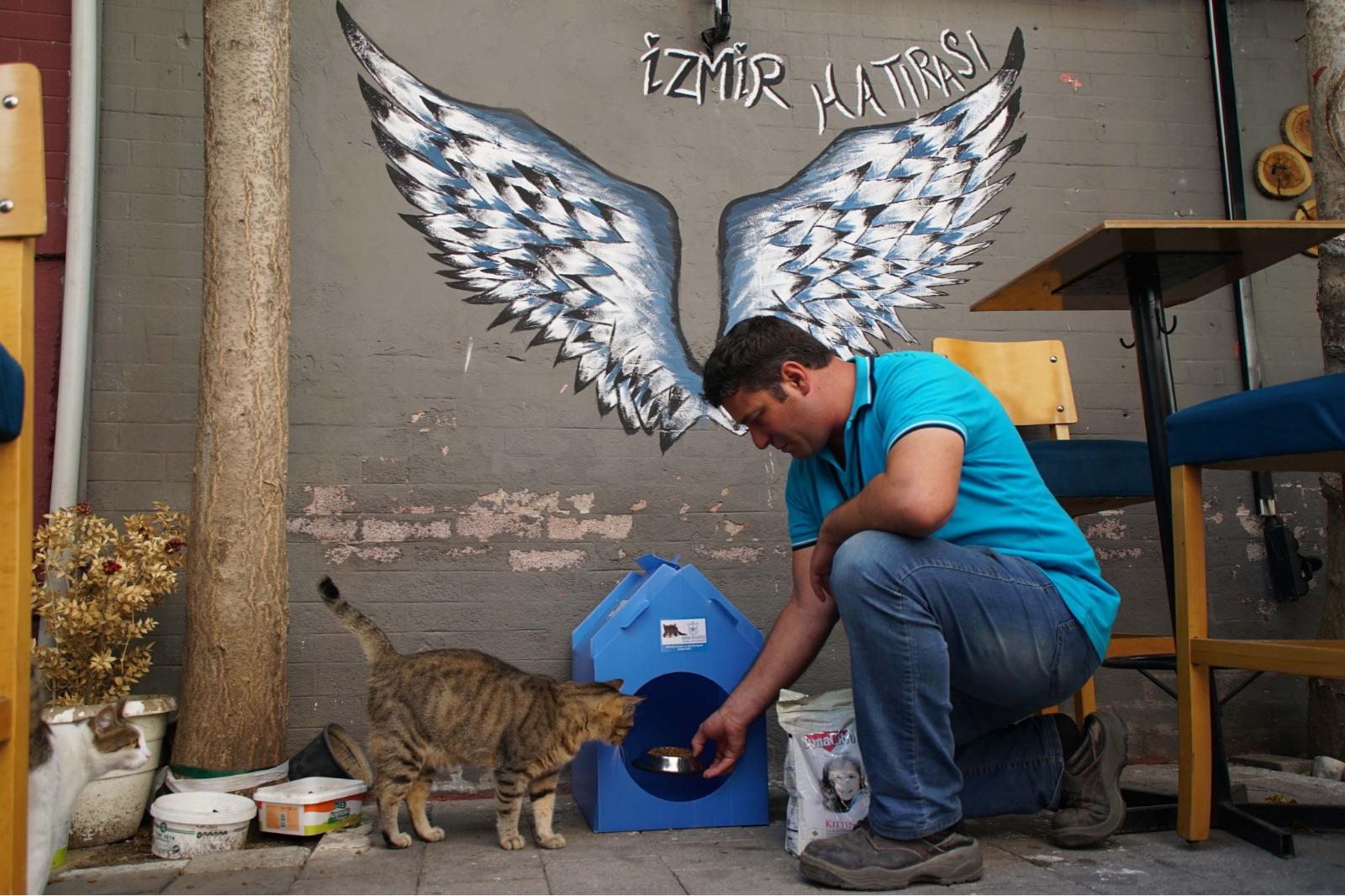 Konak Belediyesi'nden can dostlarımıza destek
