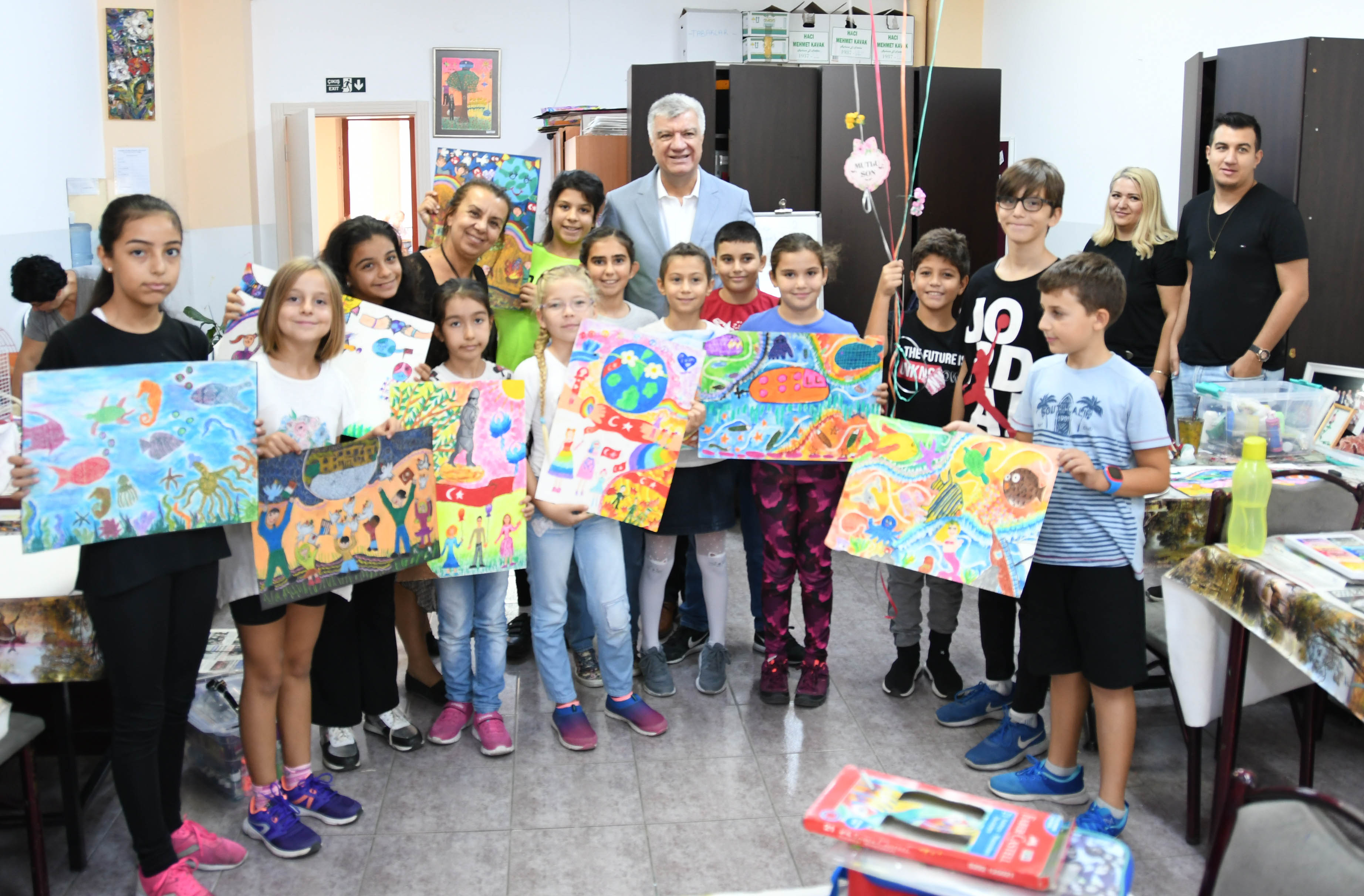 Narlıdere’nin kurslarına büyük ilgi