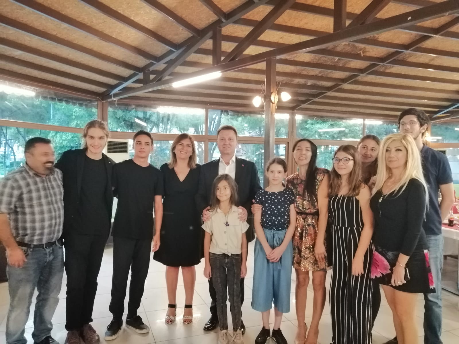 Başkan Aksoy genç piyanistleri ağırladı