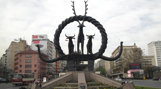 Ankara'da değişim devam ediyor: Büyükşehir'in dev şirketine İyi Partili isim!