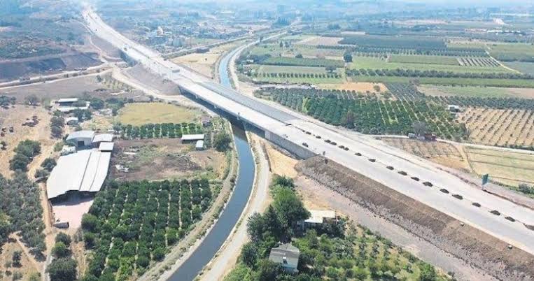 İzmir– Çandarlı-Bergama otoyolu 30 Ekim´de hizmete açılıyor