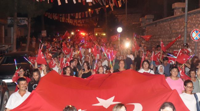 Karaburun Cumhuriyet için tek yürek