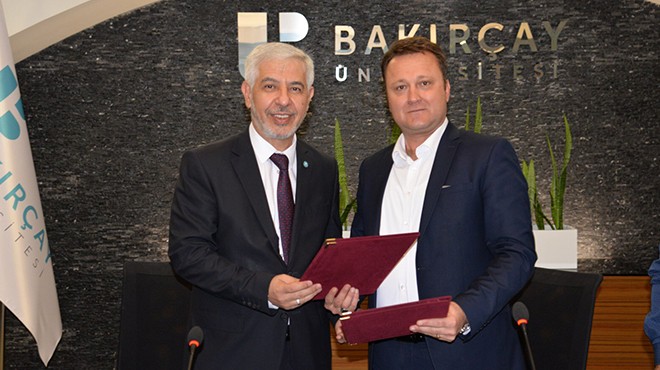 Menemen Belediyesi'nden eğitime büyük destek: O bina artık üniversitenin