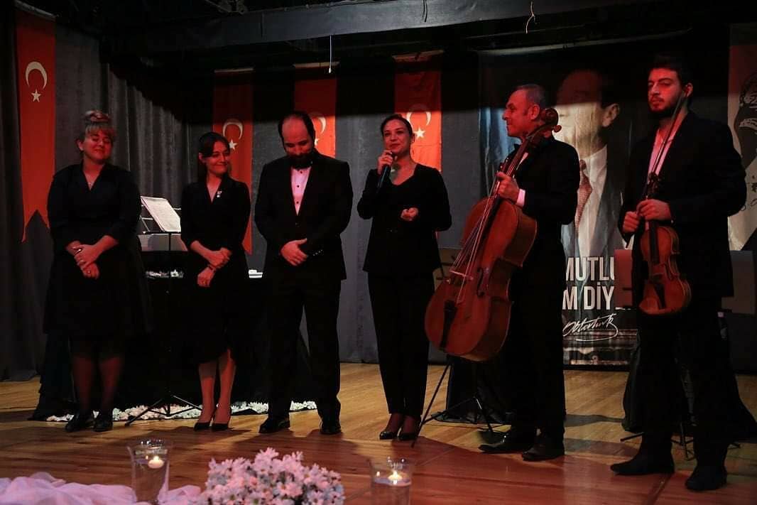 BAŞKAN SENGEL: ''ATATÜRK’Ü SANATLA ANIYORUZ, ANLIYORUZ''