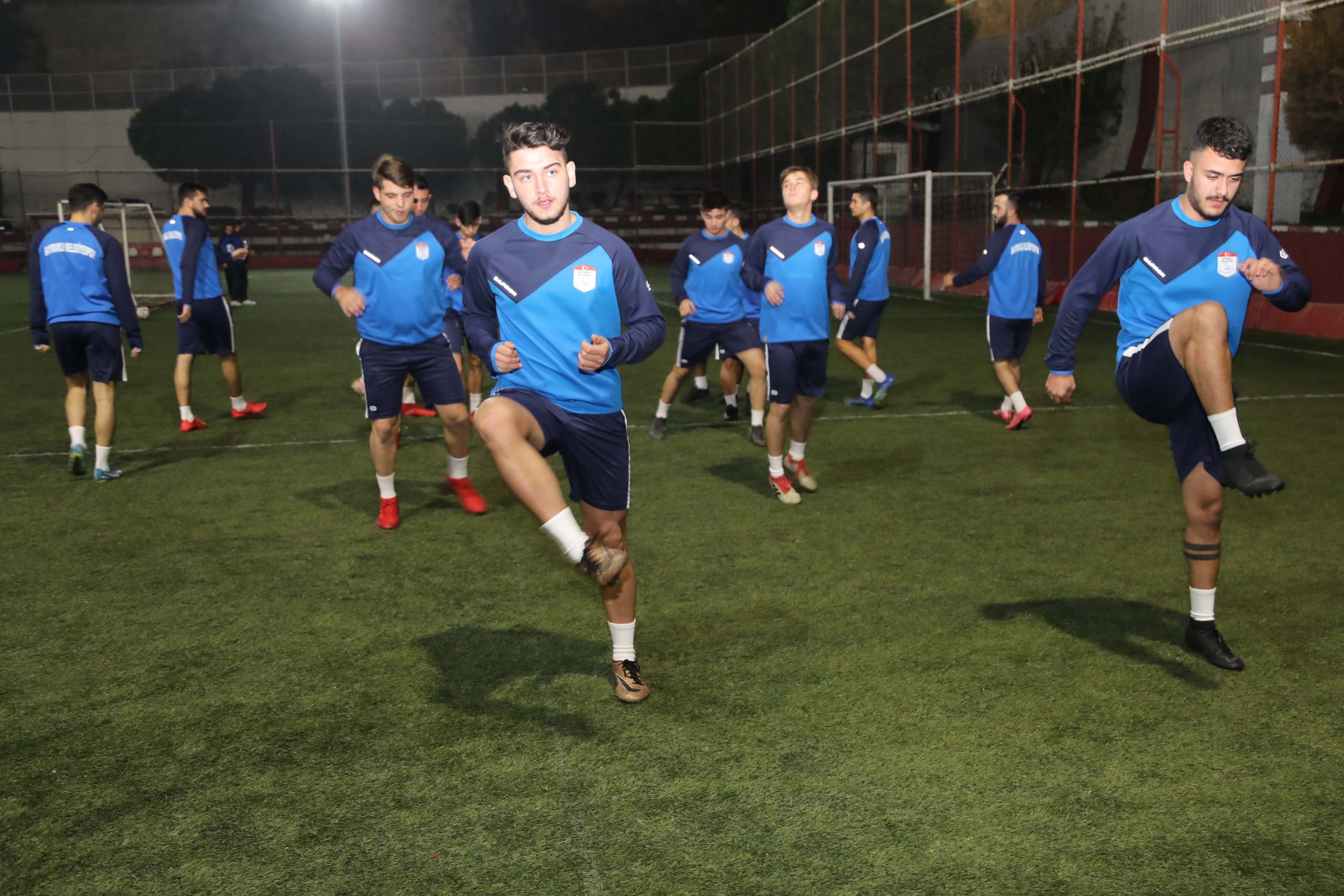 Bayraklı Belediyesi Futbol A Takımı sezonu açtı!