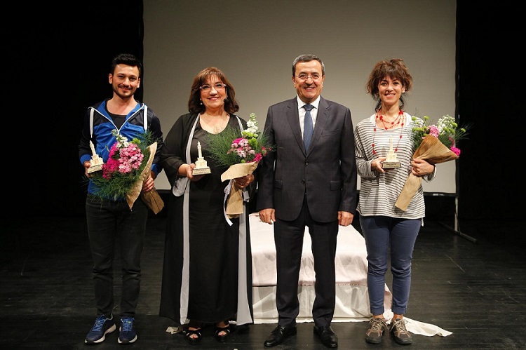 Batur'dan kadına şiddete karşı net mesaj: 