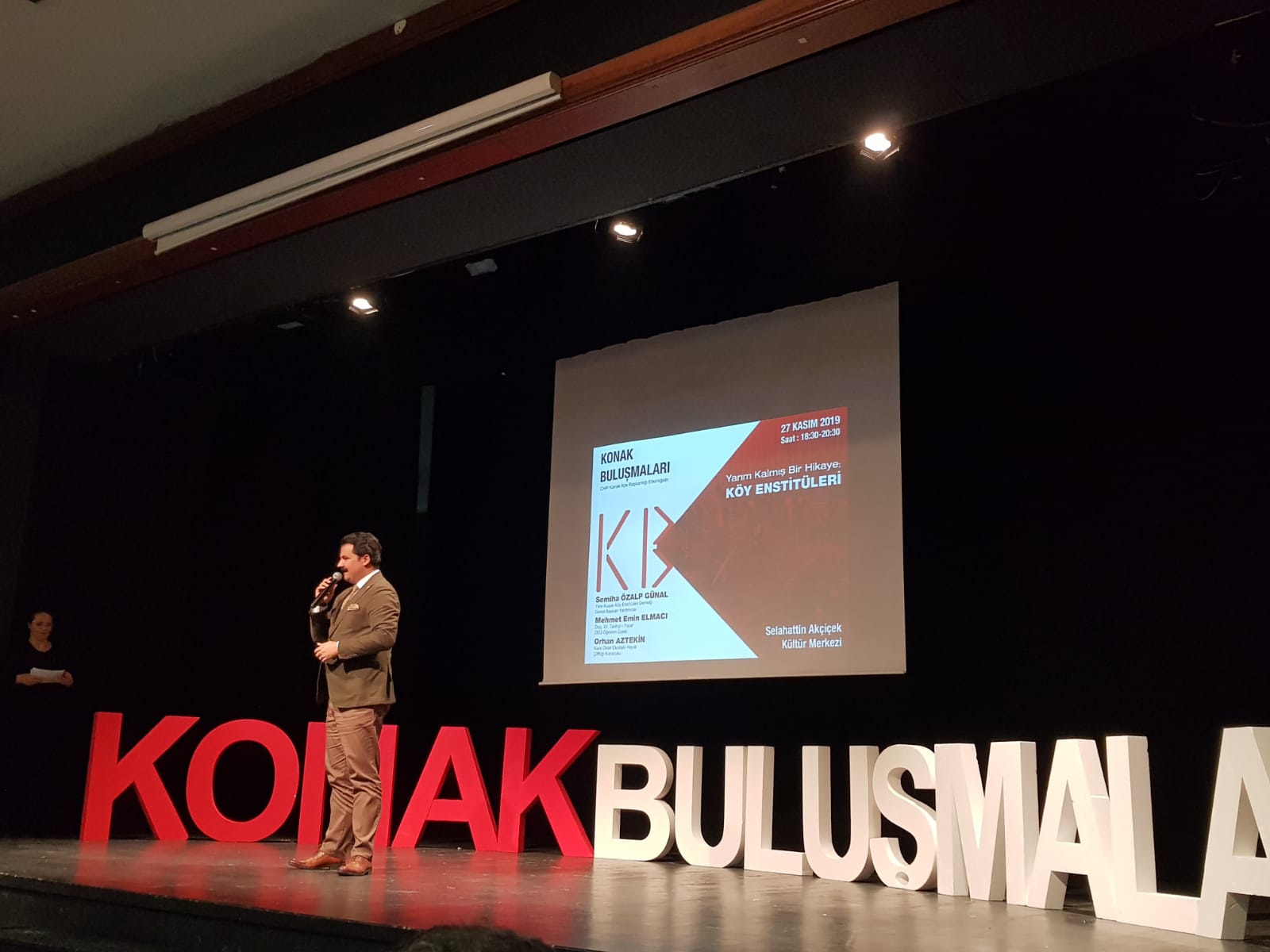 Konak Buluşmaları'nda gündem Köy Enstitüleri: ''Yarım Kalmış Bir Hikaye''