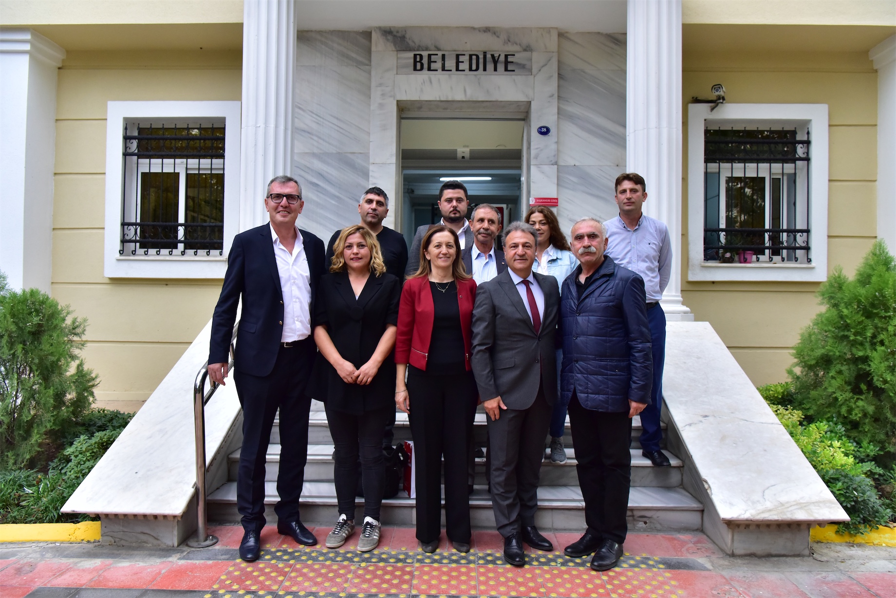 Başkan İduğ’a DİSK desteği