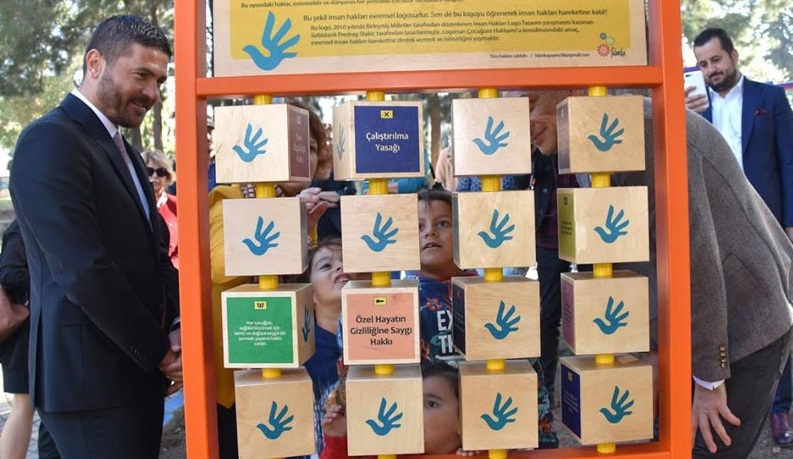 Foça'dan çocuk hakları için örnek uygulama!