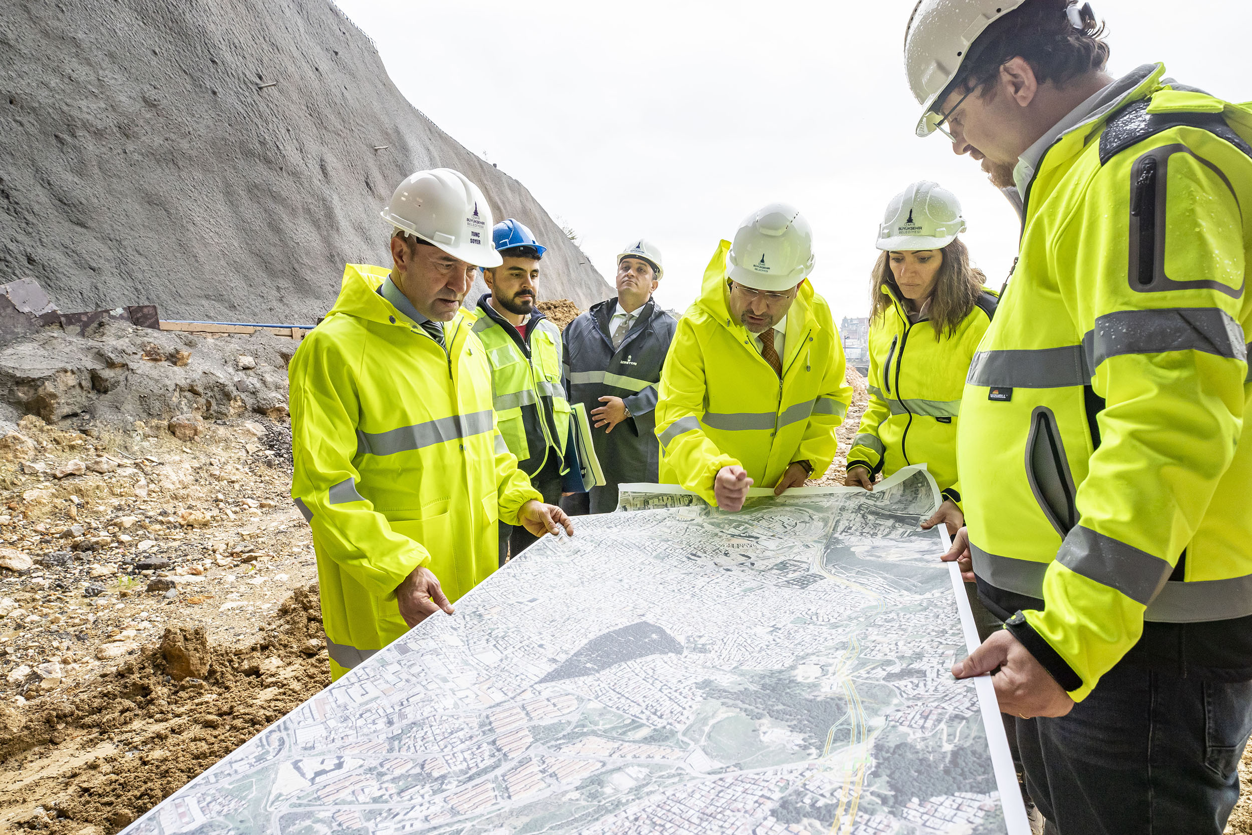 İzmir'in en uzun tüneli için kollar sıvandı... Buca- Bornova arası kesintisiz ulaşım