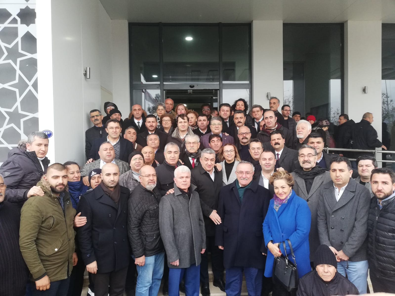 CHP İzmir'den 'Kanal İstanbul'a toplu itiraz: İstanbul'un değil Türkiye'nin meselesi