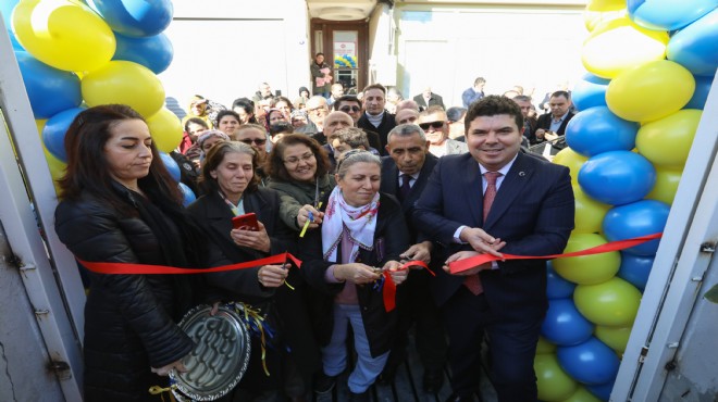 Buca'da 10’uncu Pırlanta Merkezi Ova’da açıldı