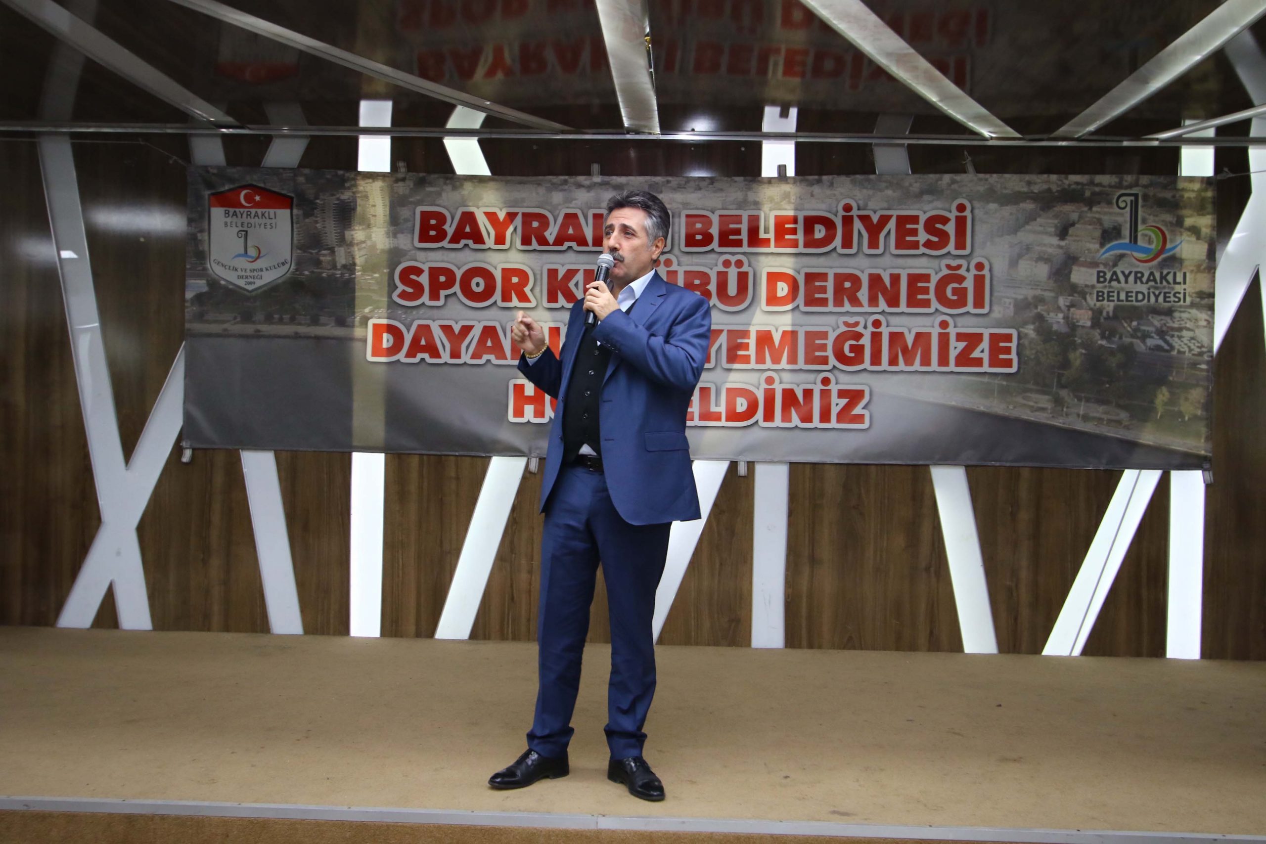 Başkan Sandal'dan altyapıya tam destek... Amatör spor kulüpleriyle buluştu