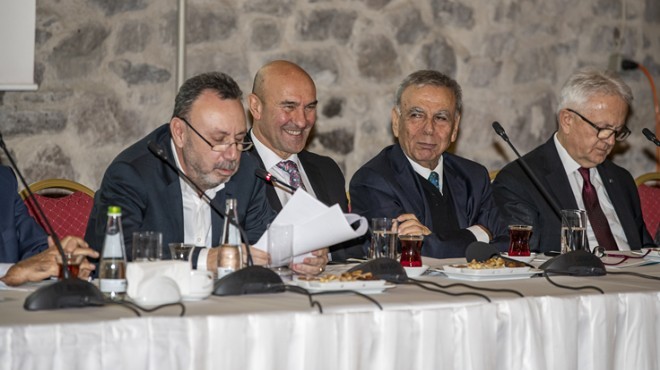 İEKKK zirvesinde Kocaoğlu sürprizi!