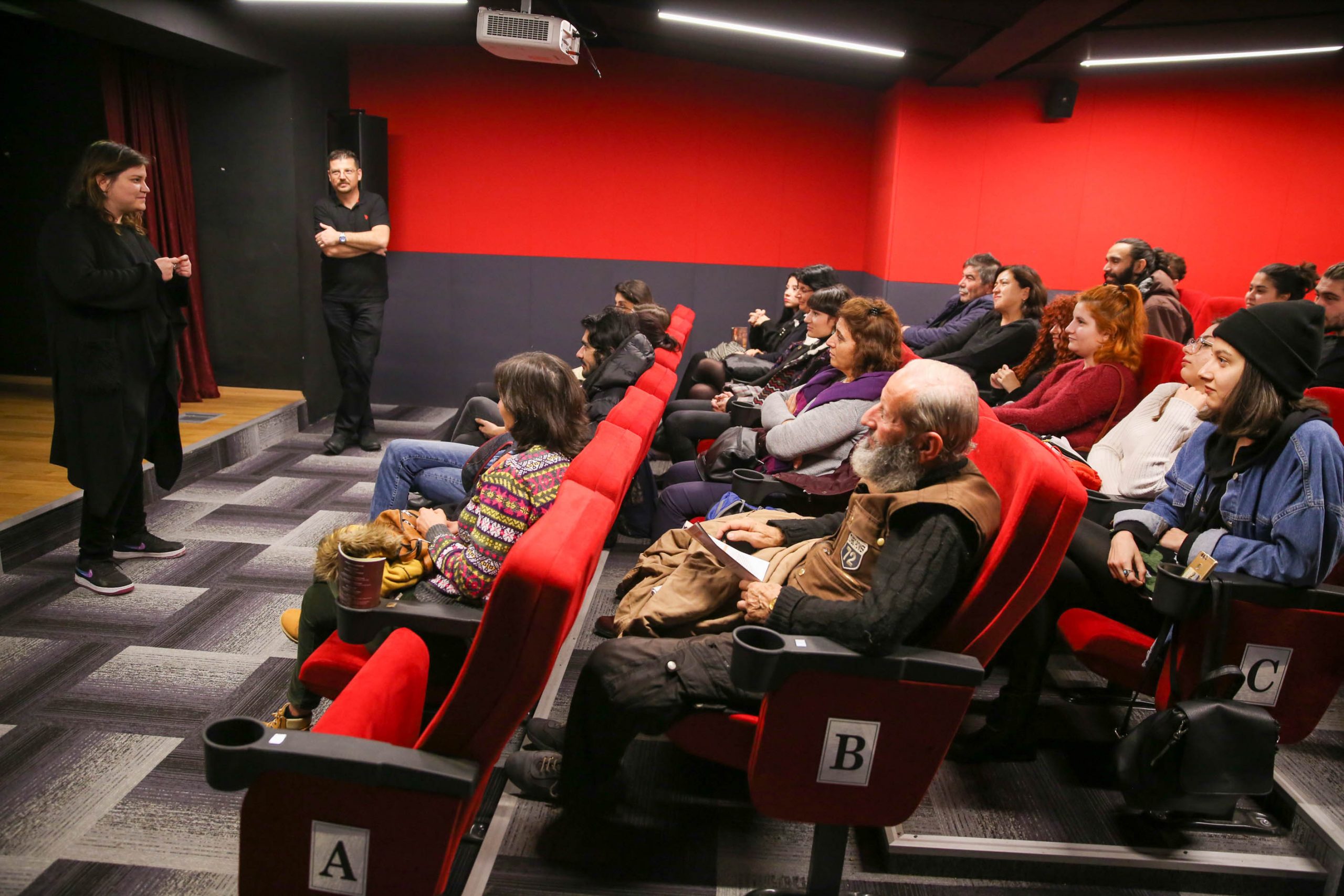 Buca'da sanat rüzgarı: 5’inci Balkan Panorama Film Festivali başladı