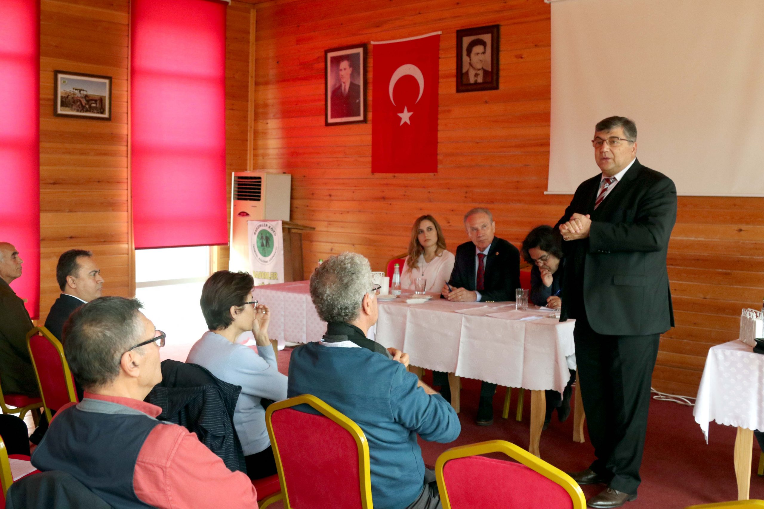 CHP'li Sındır, kooperatifçiliğin önemini anlattı: Toplumsal bir olgu ve dayanışma temelli