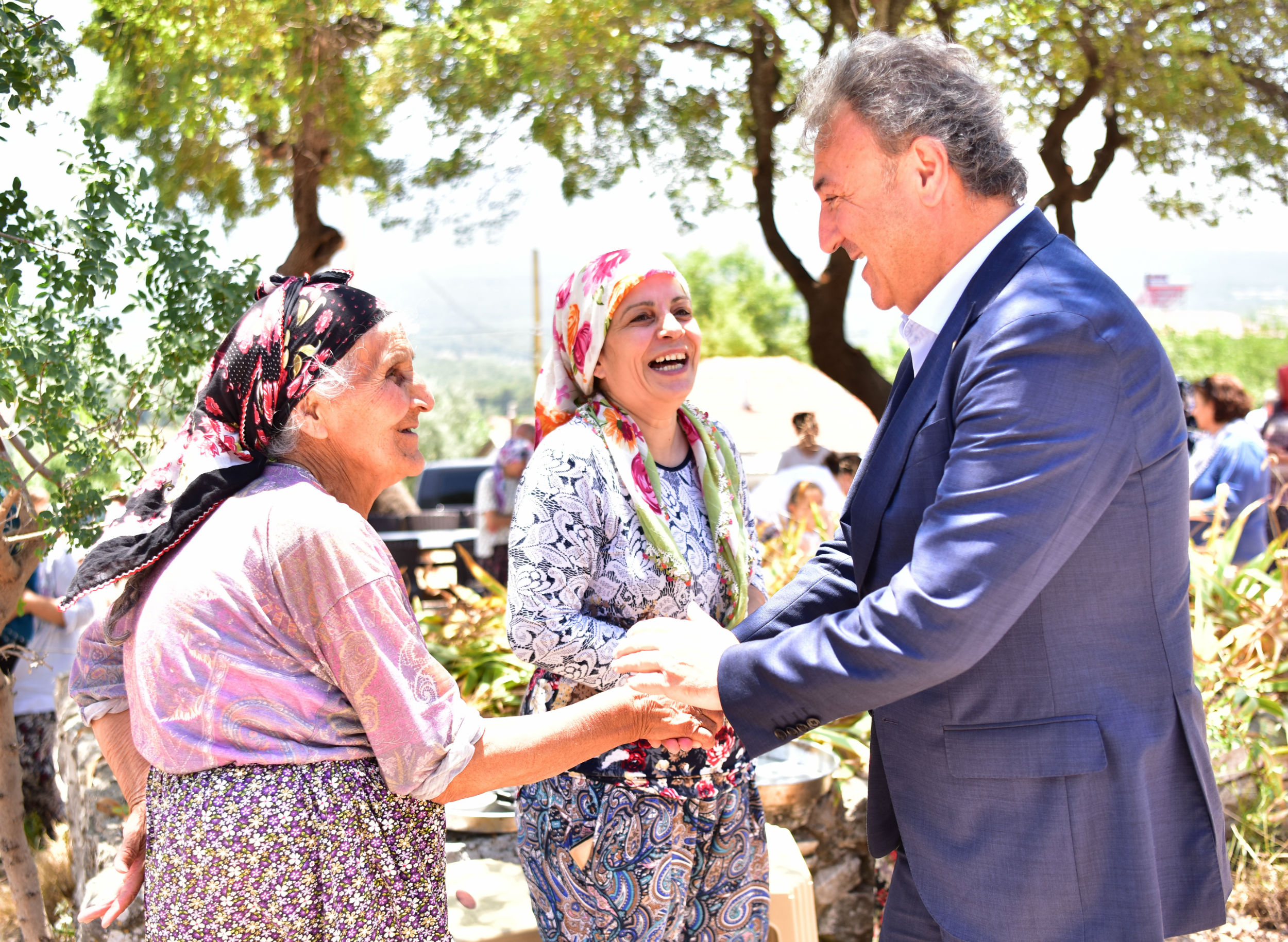 Bornova Belediyesi'nden yaşlılara özel hizmet