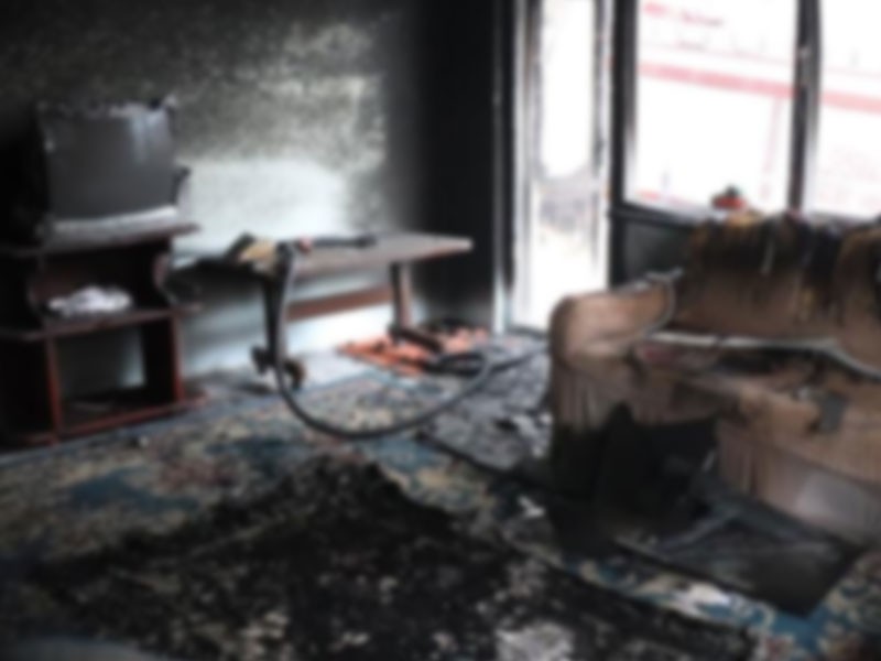 Foça'da kahreden yangın: 2 ölü 1 yaralı...