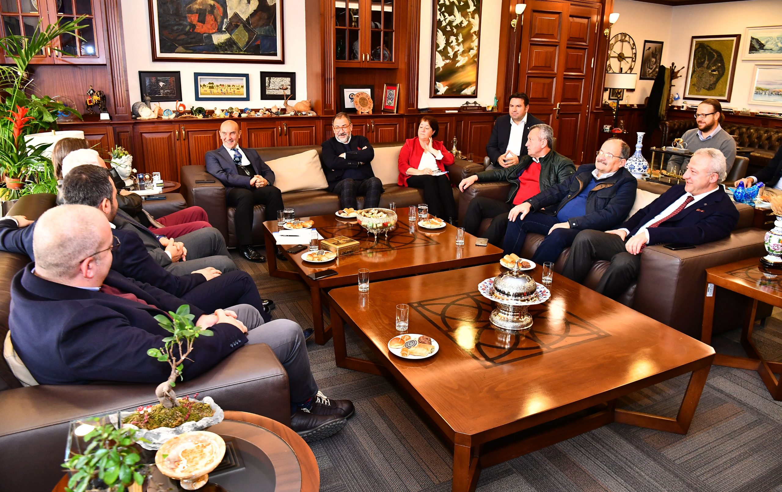 Büyükşehir'den kulüplere müjde: 10 Milyon TL tutarında reklam anlaşması