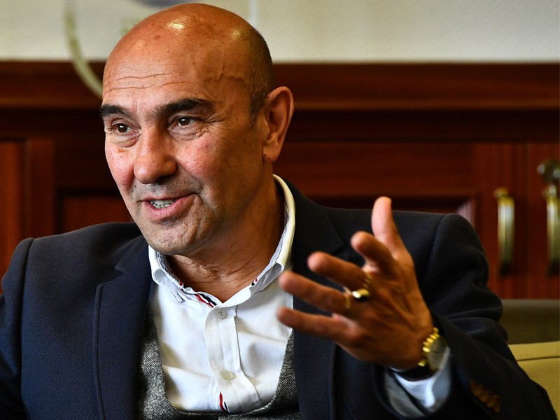 Başkan Soyer'den su kesintisi hakkında 'seferberlik' açıklaması