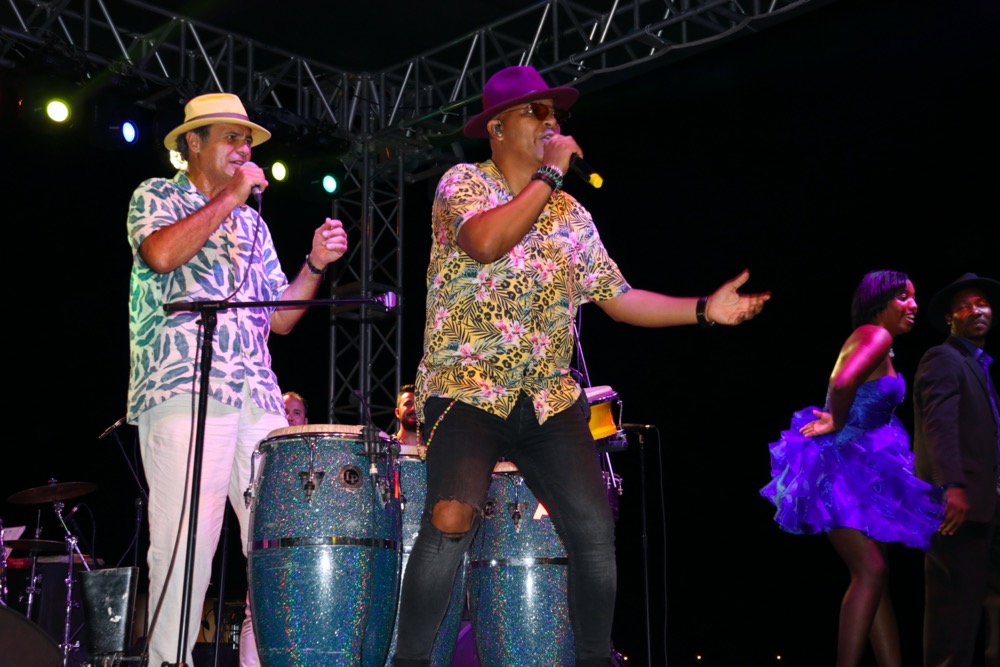 Çeşme yeni yıla işte böyle girecek!