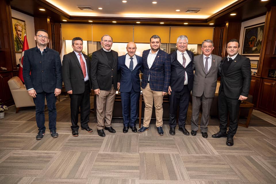 CHP'li ilçe başkanlarından Soyer'e ziyaret... Kongre öncesi fikir alışverişi