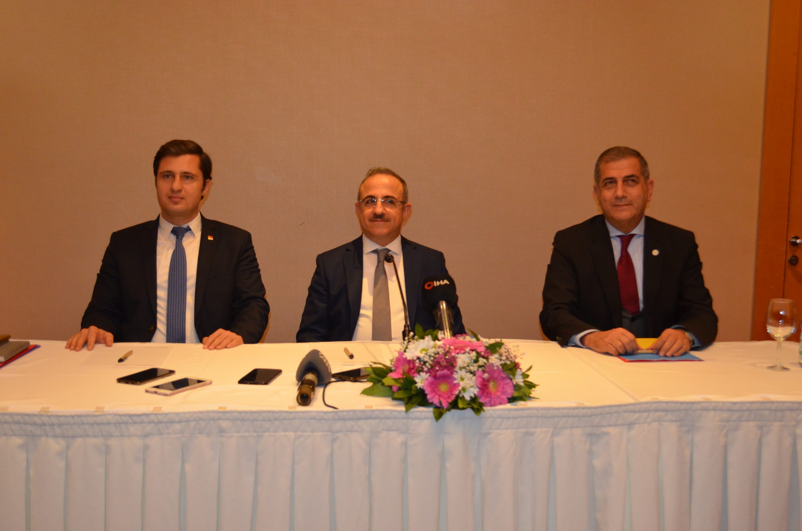 Başkanlar Zirvesi'nden telefon diplomasisi çıktı. Hangi dosyalar masaya geldi ?