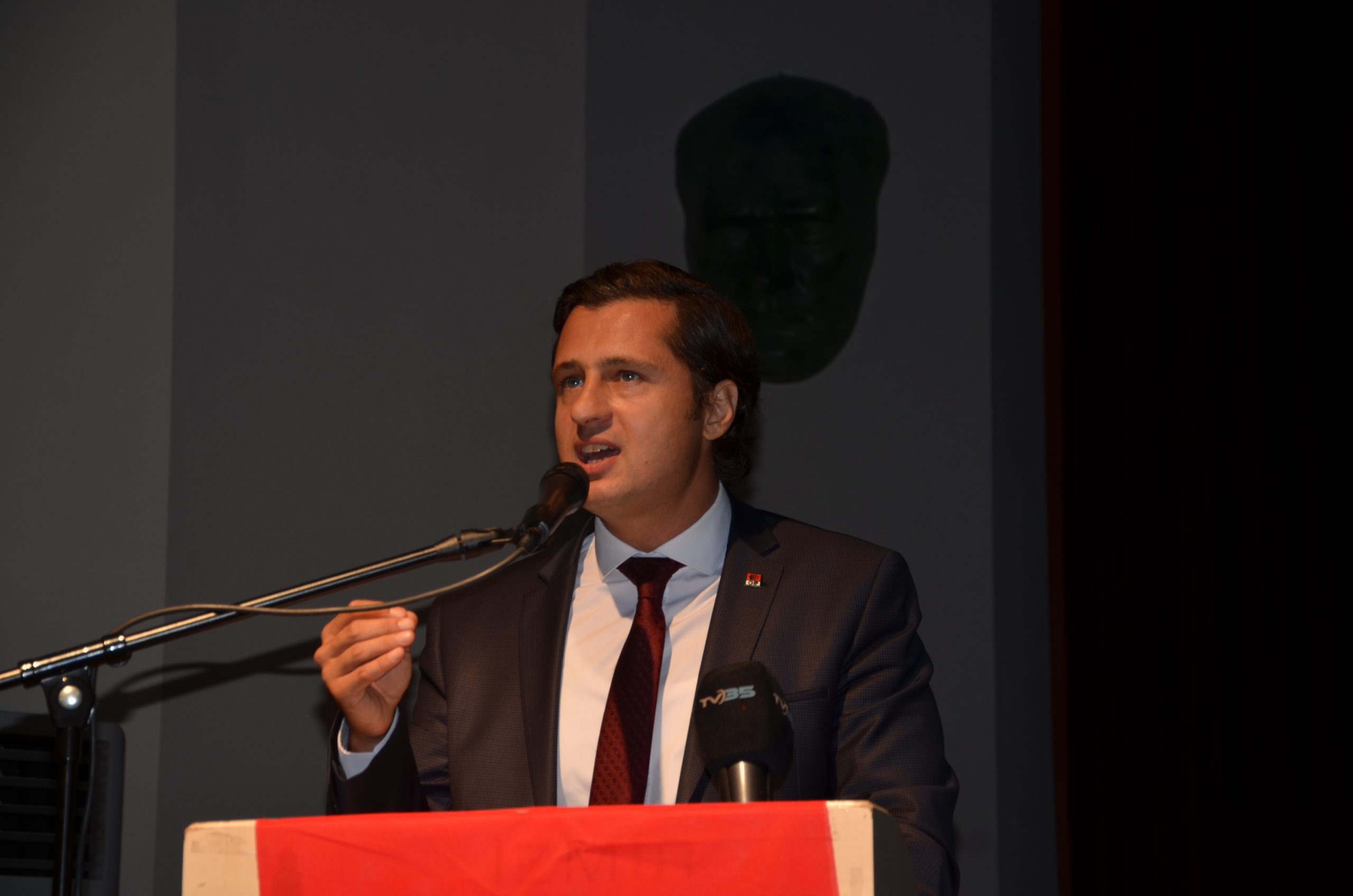 CHP'li Yücel'den MHP'li Şahin'e sert yanıt: MHP’li yöneticilerin zihinleri işgal altında