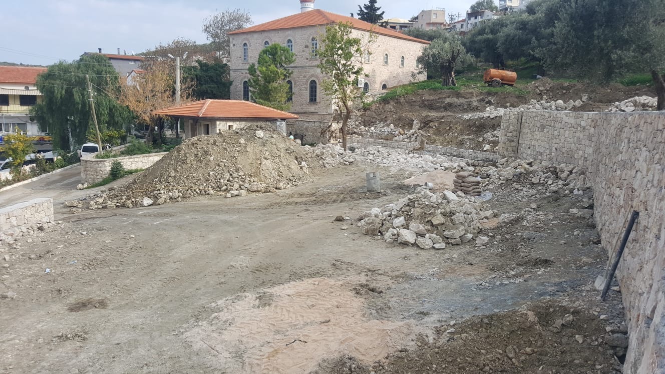 Ak Parti'nin 'meydan' iddialarına belediyeden yanıt: Gülünç ve hayal mahsulü