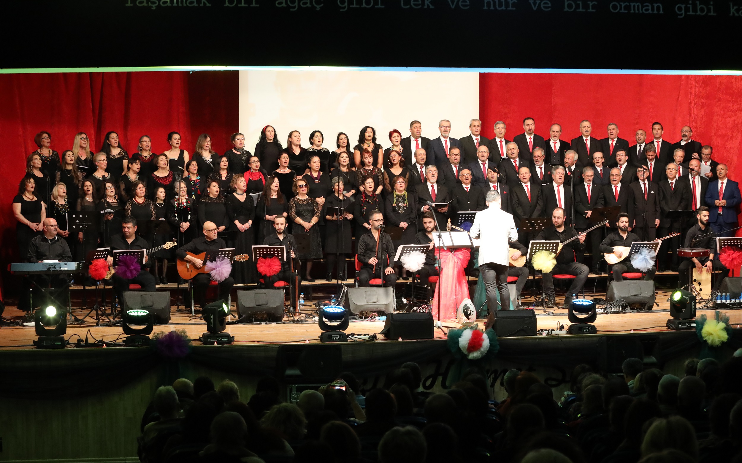 Gaziemir’de türkü gecesi