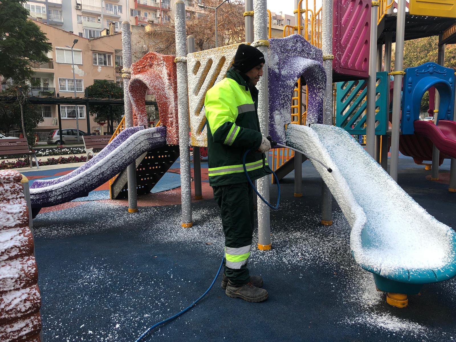 Konak’ta hijyenik ve sağlıklı parklar