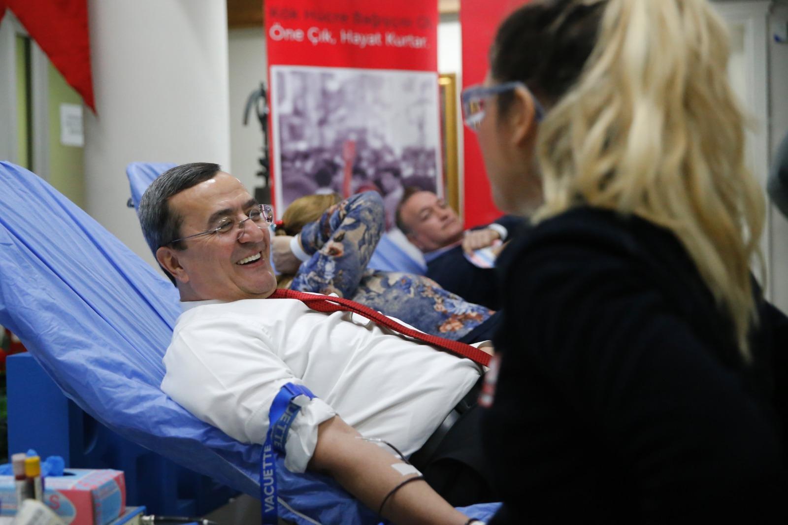 Başkan Batur, kan bağışı kampanyası başlattı