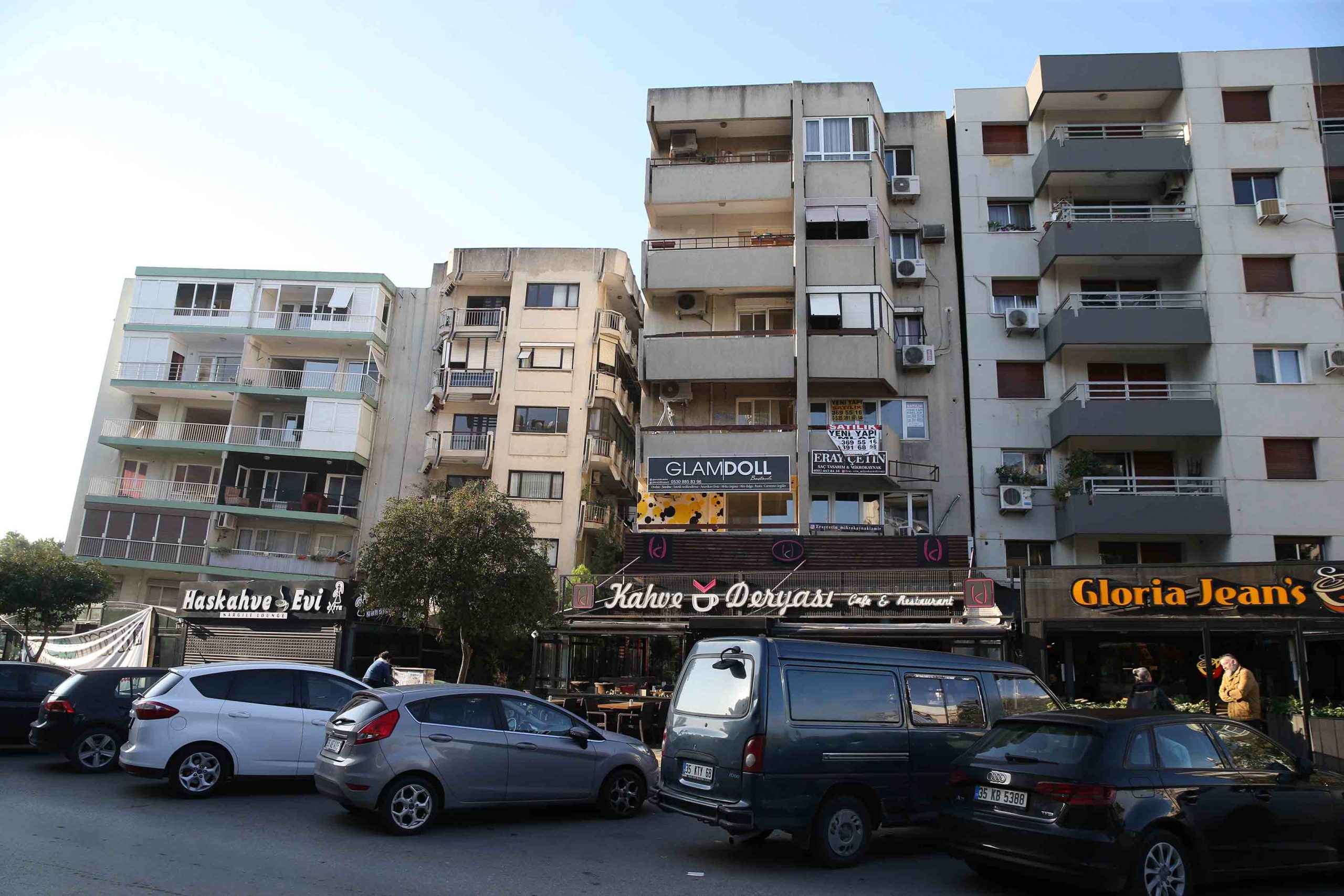 Bostanlı’daki ‘yatık binalar’ için önemli adım!