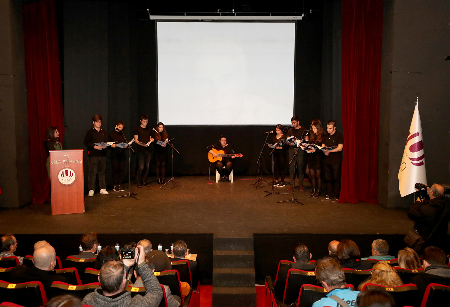 Türk Edebiyatının Çınarı Necati Cumalı Urla’da Anıldı
