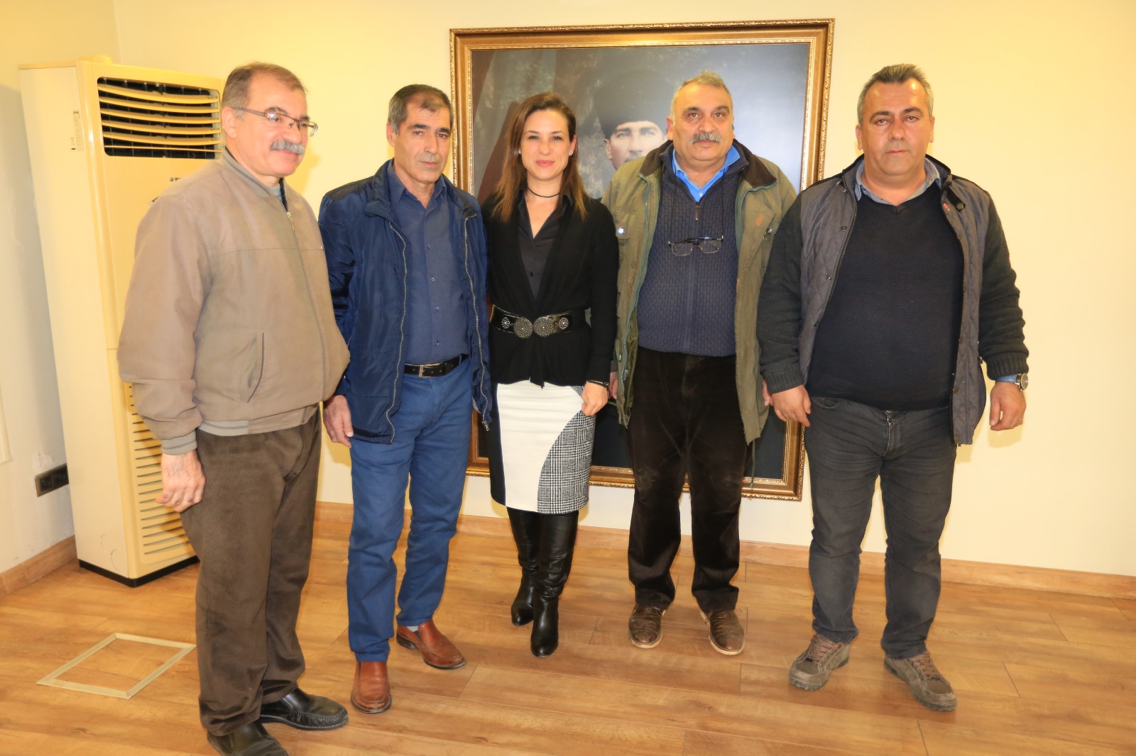 Alevi vatandandaşlardan Sengel'e teşekkür ziyareti