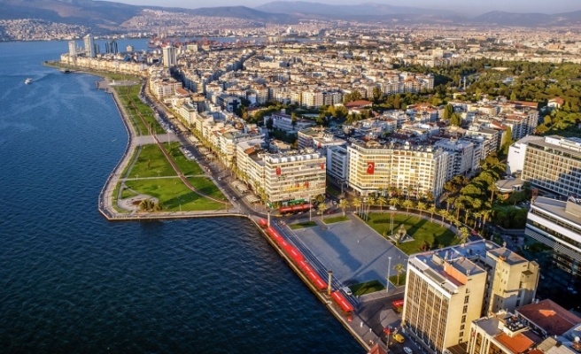 İzmir'in gayrimenkul analizi yayınlandı! İşte değer kazandıran ve kaybettiren ilçeler!