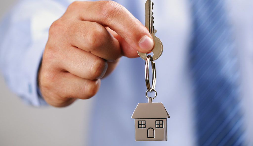 Yabancıya satanlar derneği kuruluyor