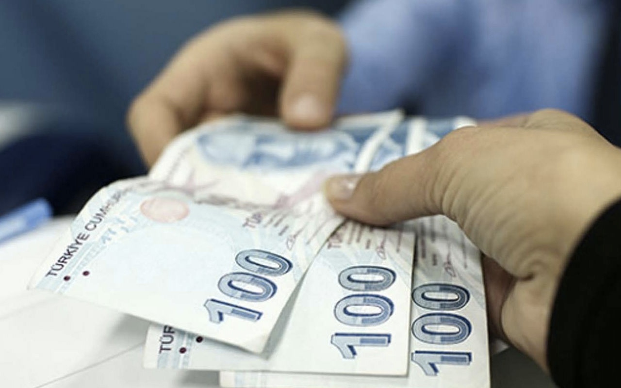 Vatandaşların işsizlikle mücadelesi: İşsizlik maaşı başvuruları iki milyona dayandı