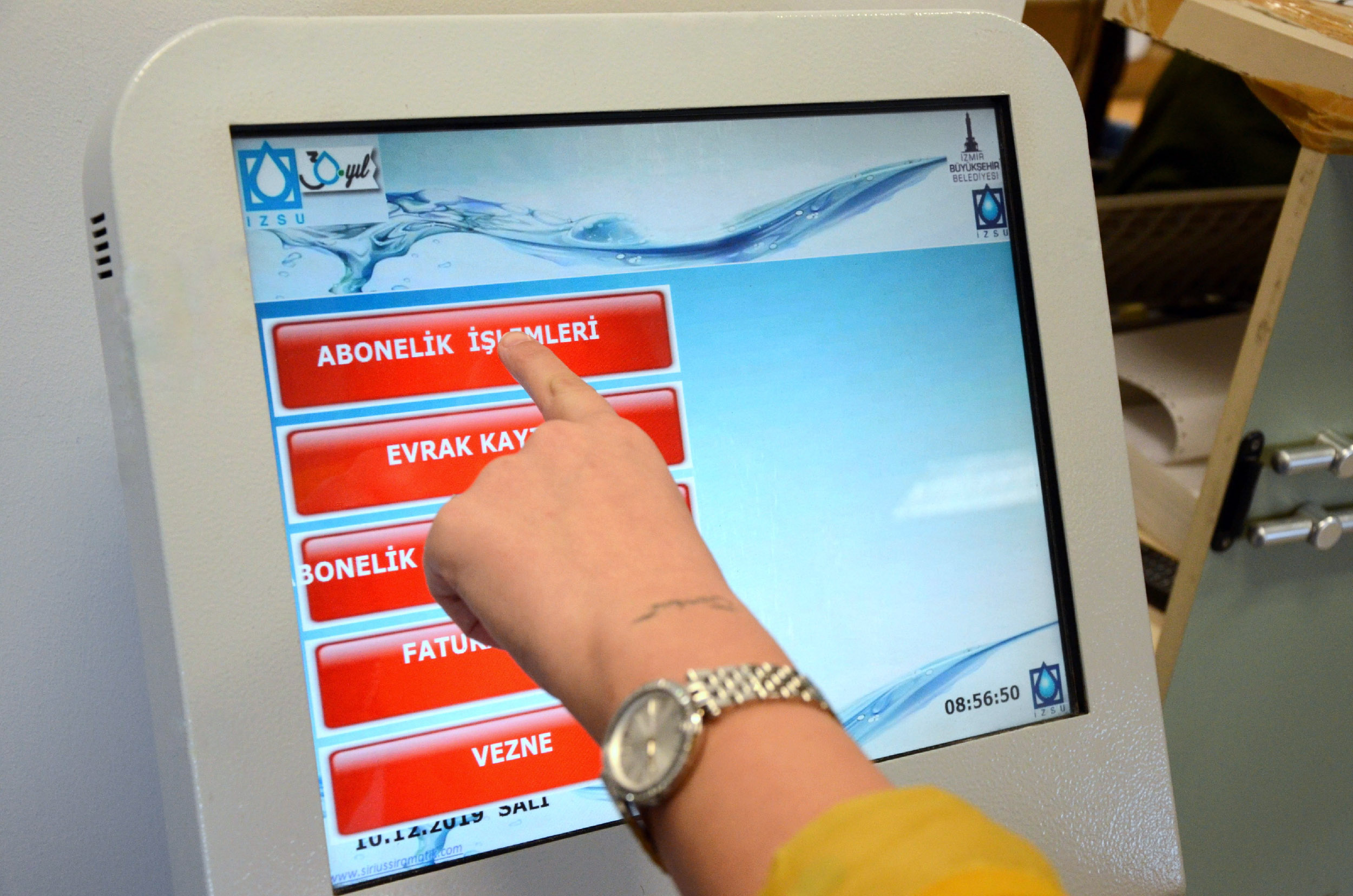 İZSU'dan abonelerine ''her ilçeden işlem'' müjdesi