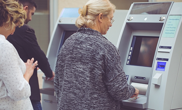 Emekli olduğu halde çalışmak zorunda kalanların sayısı yüzde 40 arttı!