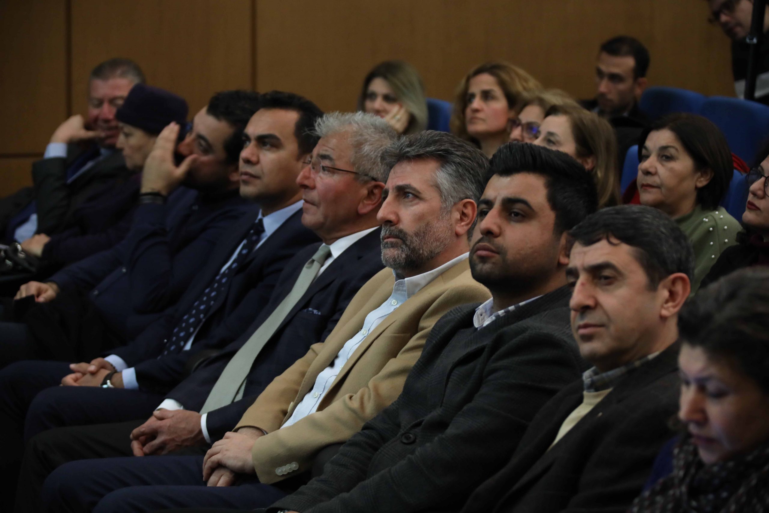 Bayraklı'da yerel yönetim ve eğitim politikaları tartışıldı