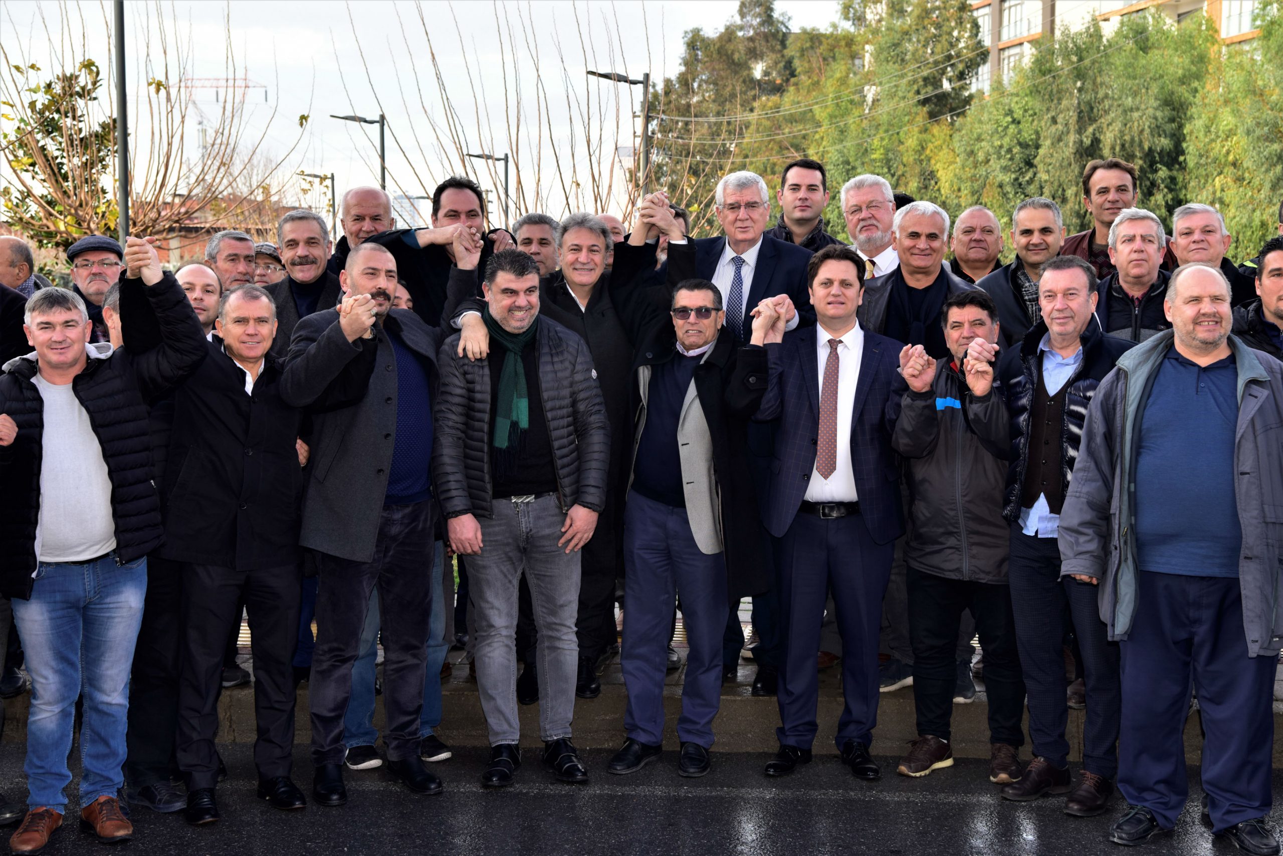 Bornovalı amatörler tek yürek!