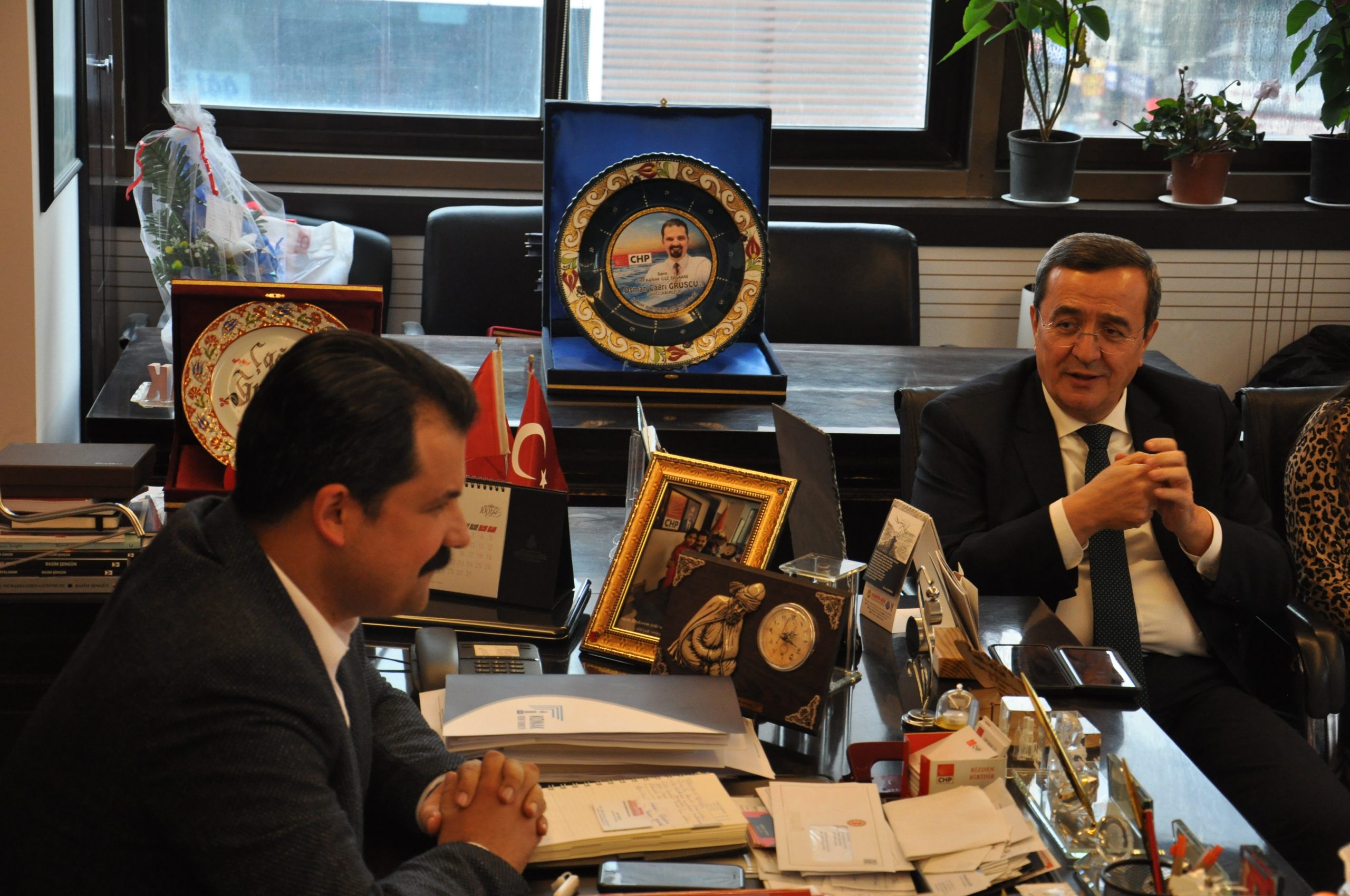 Batur'dan sürpriz ilçe başkanlığı ziyareti 