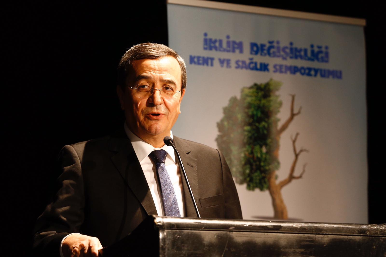 Konak'ta İklim değişikliğine sempozyum ile dikkat çekildi