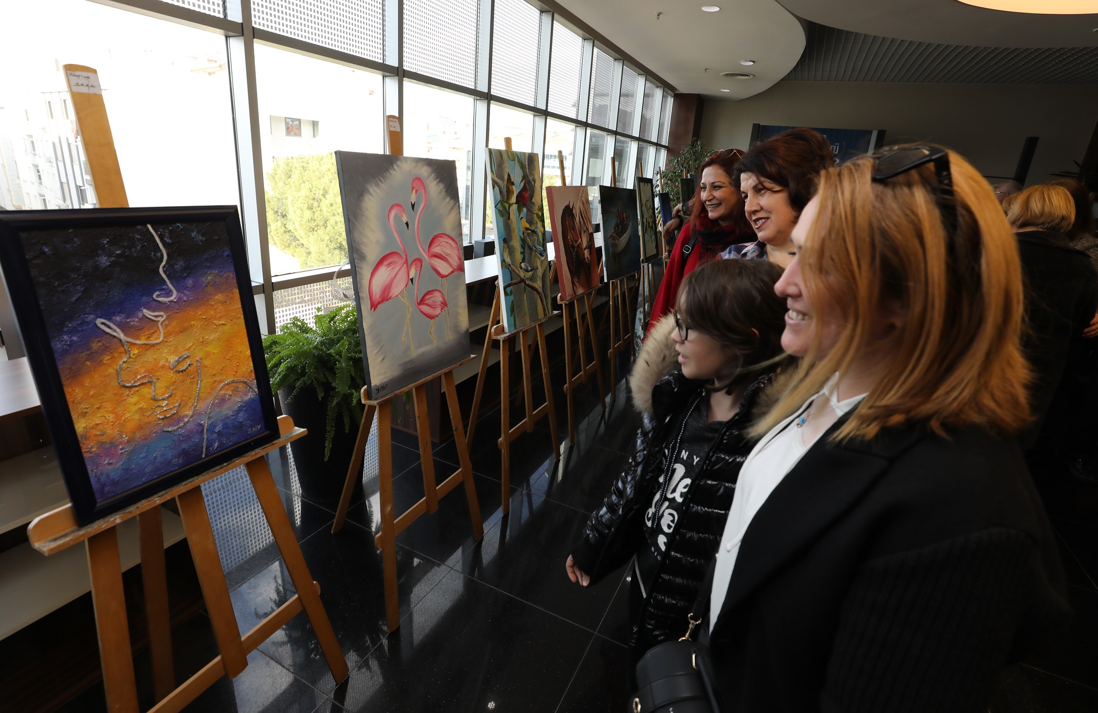 Gaziemir'de sevginin resmini çizdiler