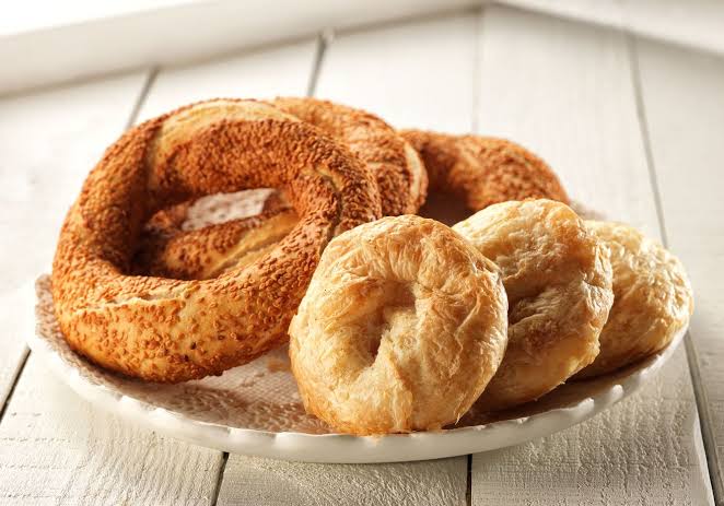 İzmir'in vazgeçilmezi gevrek ve boyoza zam!